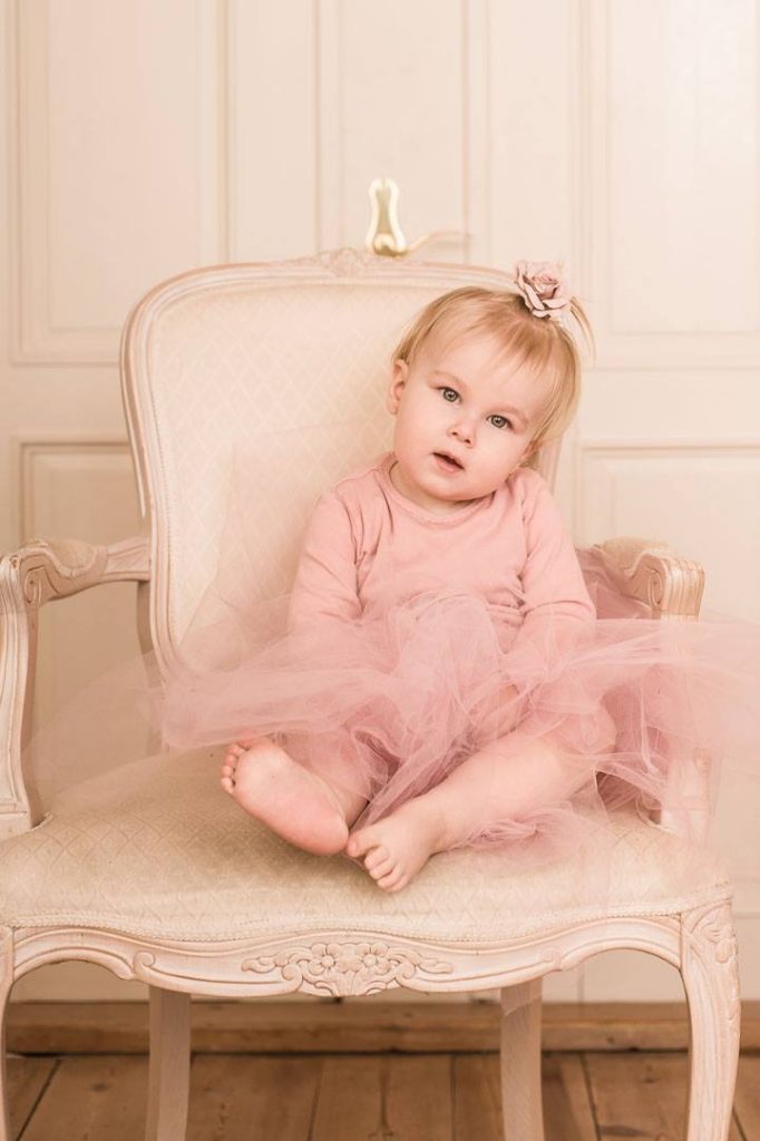 Mor datter fotografering, vær prinsesse for en dag. fotografering i eget hjem