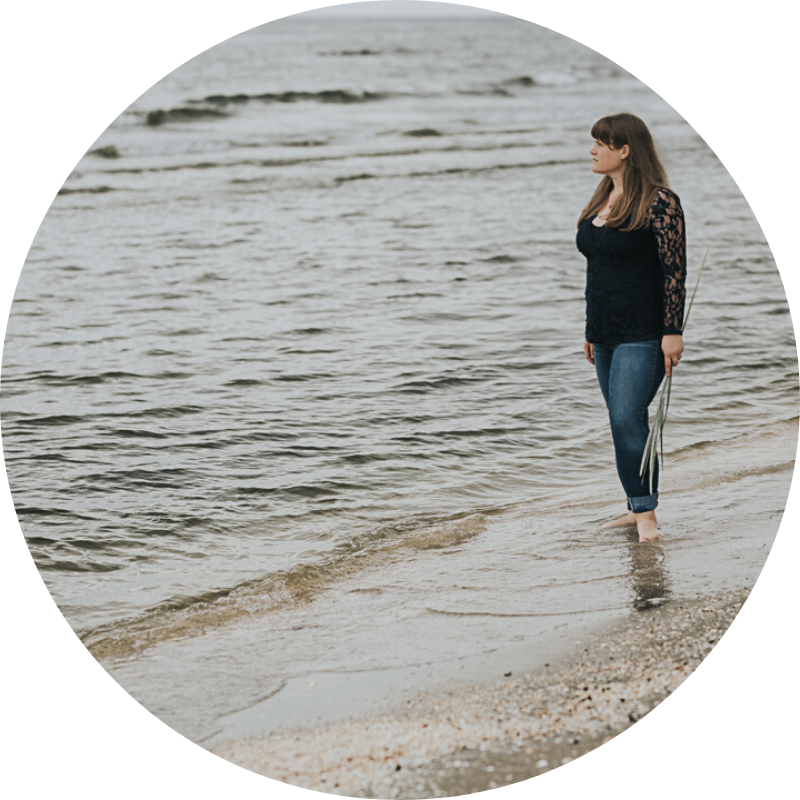Numerologisk navneskifte forløb ved numerolog Zoey Elinor. Sessioner i Fredericia og Vejle eller online.
